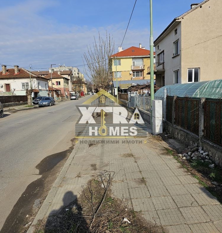 Продава се дворно място в гр. Елин Пелин - 0