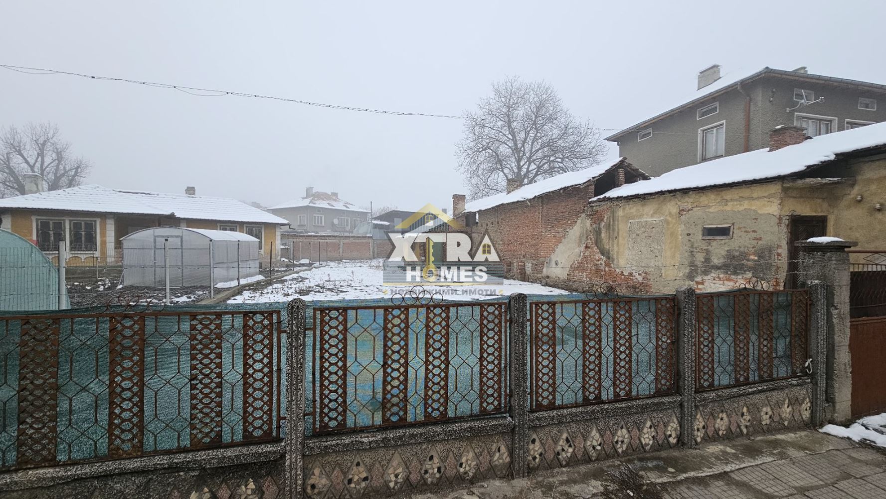 Продава се дворно място в гр. Елин Пелин - 0