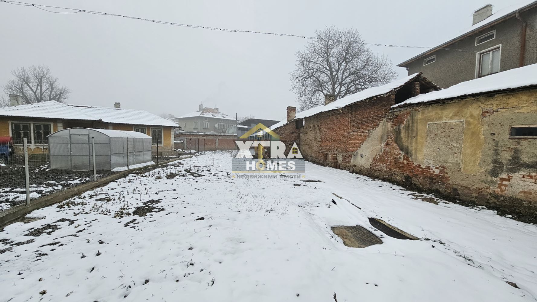 Продава се дворно място в гр. Елин Пелин - 0