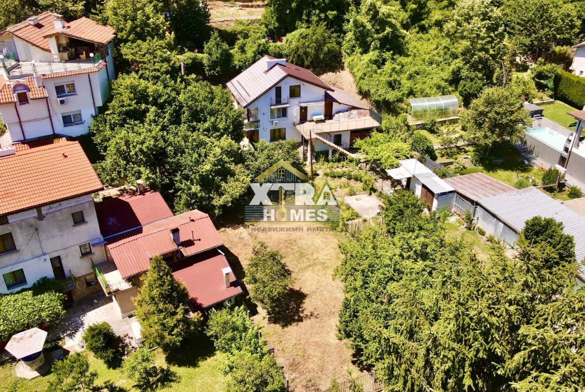 🏡 Екстра Хоумс предлага – първи етаж от къща с двор в спокоен район, обграден от борова гора! - 0