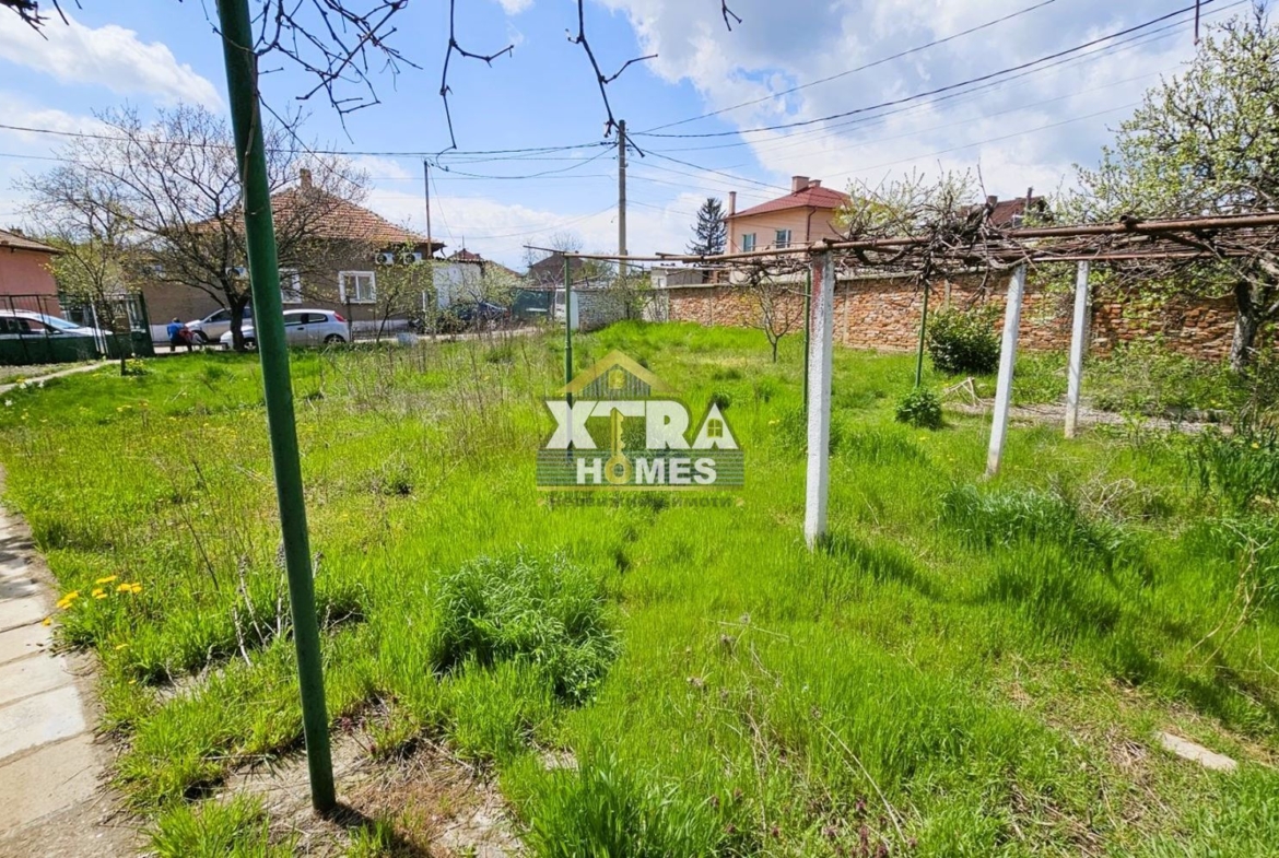 🏡 Просторен дом с голям двор в с. Горни Богров – тишина и бърз достъп до София - 0