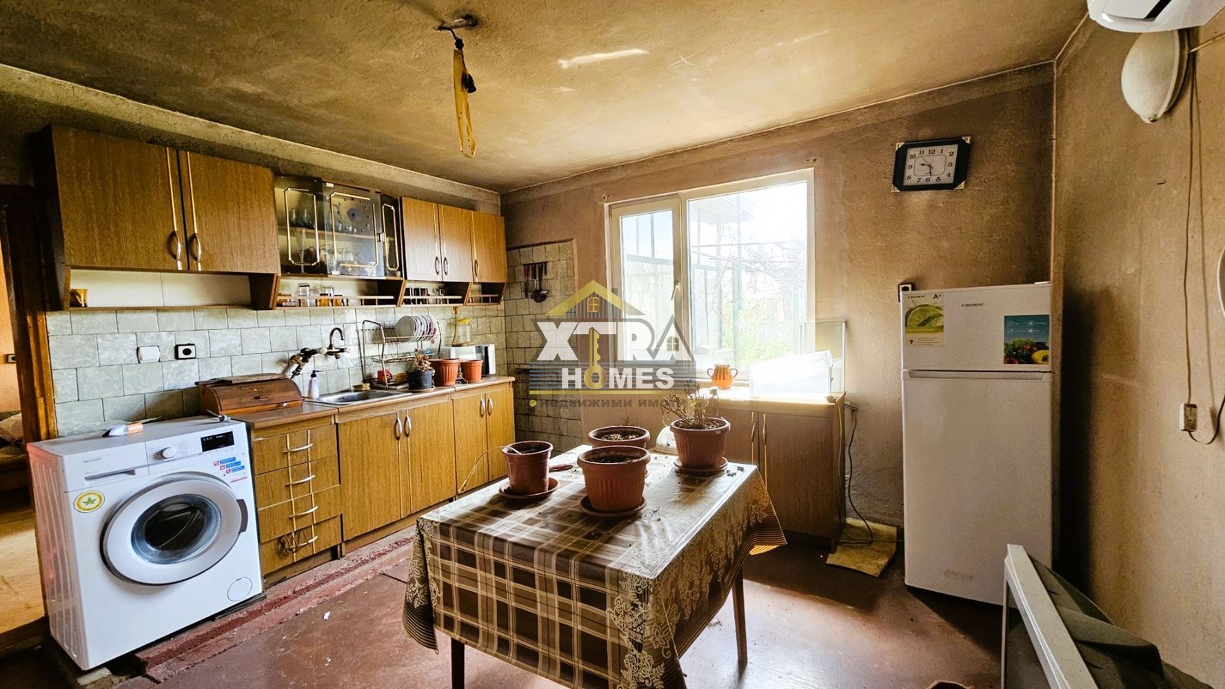 🏡 Просторен дом с голям двор в с. Горни Богров – тишина и бърз достъп до София - 0
